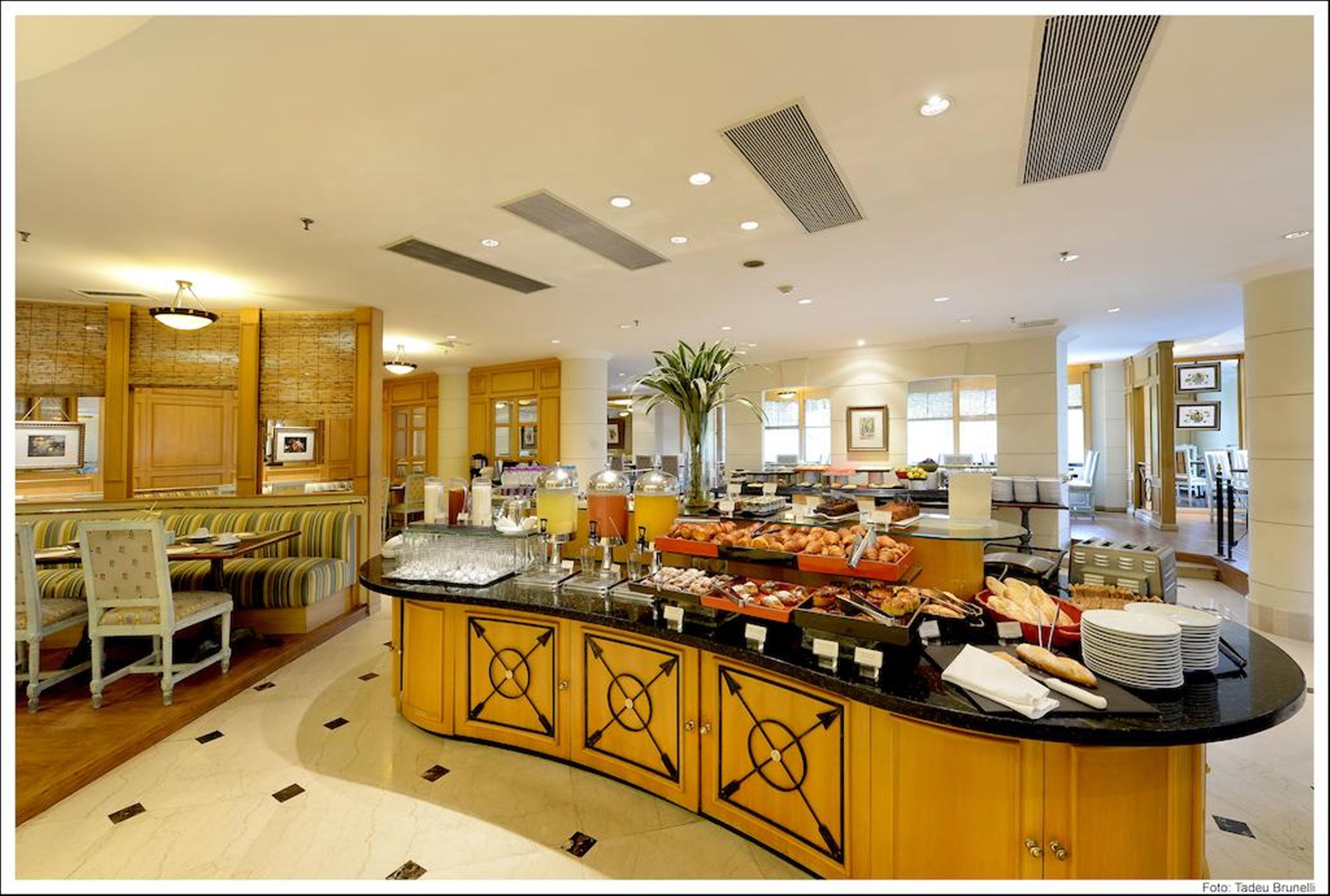 Hotel Grand Mercure Ibirapuera 5*